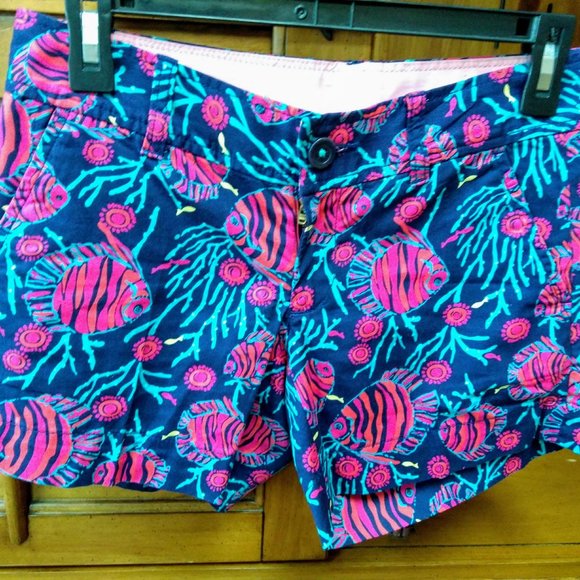 Lilly Pulitzer callahan shorts Jammin fish red blue Size 00 - Picture 1 of 6